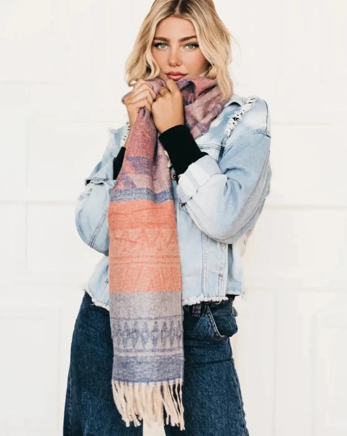 CASSIDY KNIT SCARF