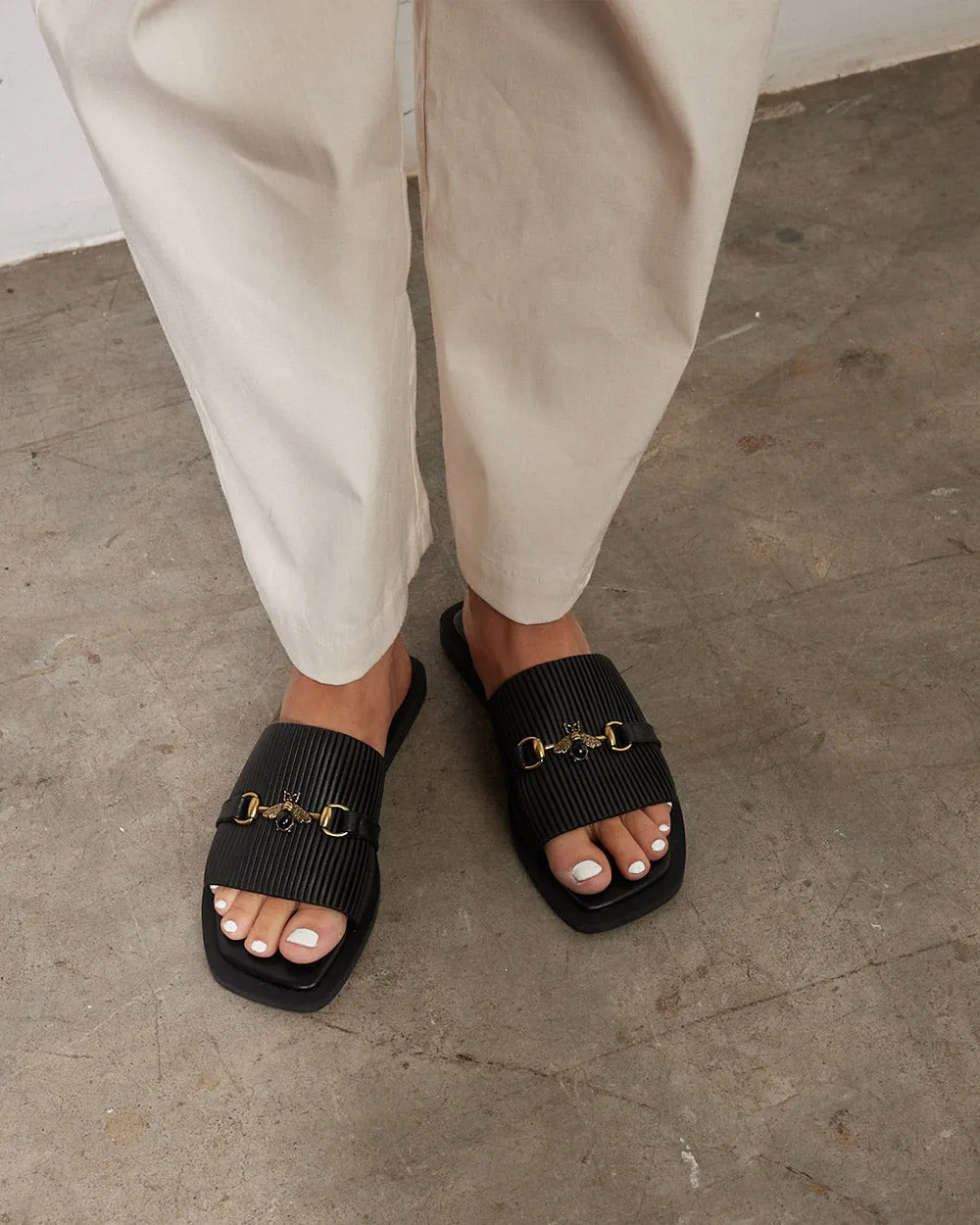 Hael & Jax Frida Black Leather Flatform Slide