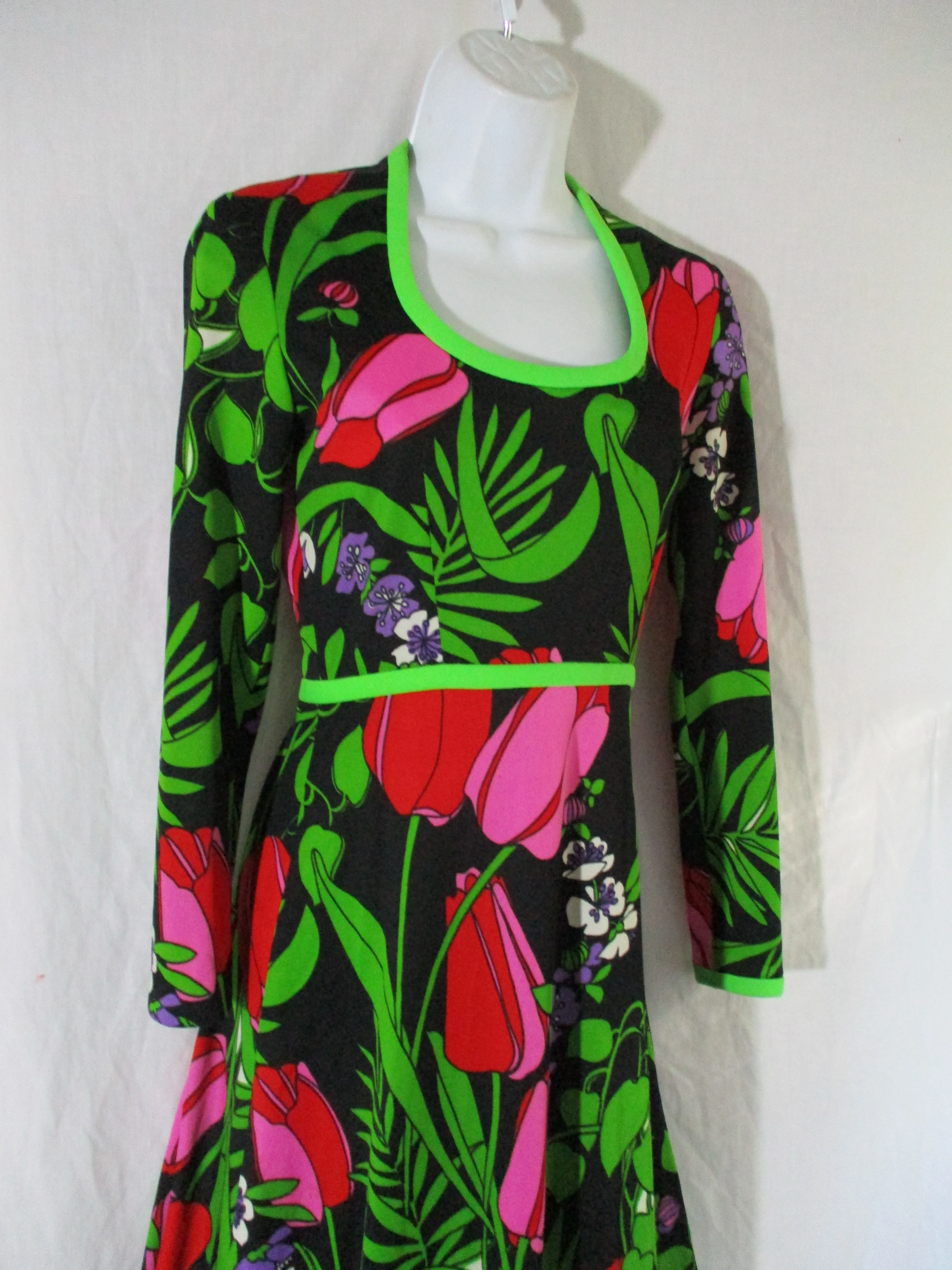 Vintage KERAM NEW YORK FLORAL RUNWAY Maxi Dress Hand Washable